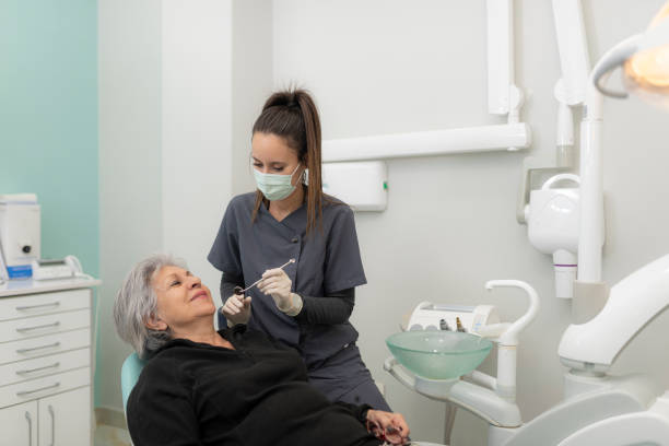 Best Emergency Treatment for Oral Infections in River Park, FL